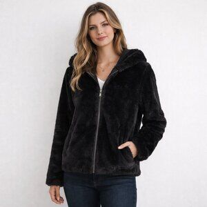 Suzy Shier Black Faux Fur Hooded Jacket – Women’s Small